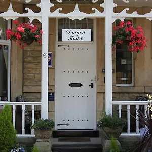 4* Pensión Dragon House Guest